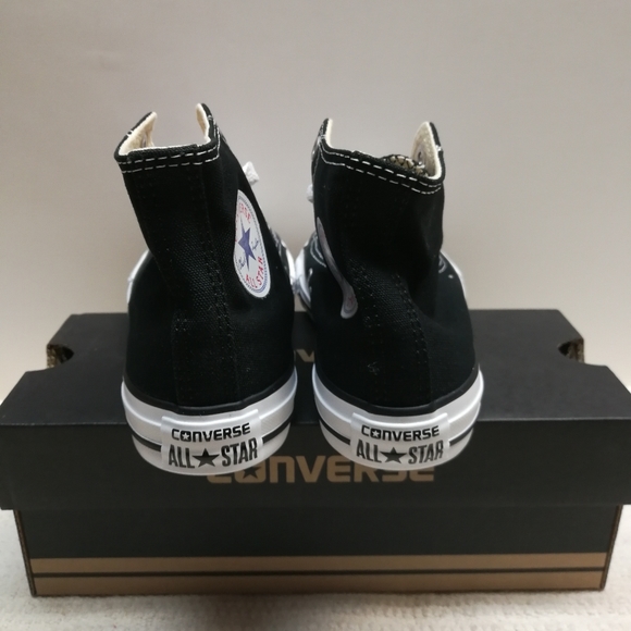 Converse Chuck Taylor Kids Black Low Top - Picture 3 of 3